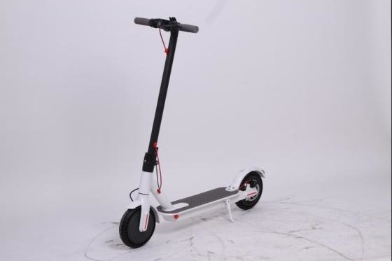Venta al por mayor 8.5 pulgadas de largo alcance Smart Mi Pro 2 Similar 350W Drive frontal Xiaomi Mijia M365 Scooter eléctrico plegable